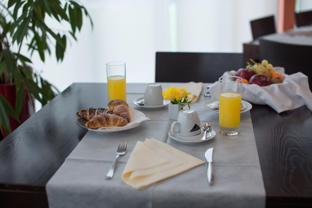 Euro Hotel Cascina Ngoại thất bức ảnh